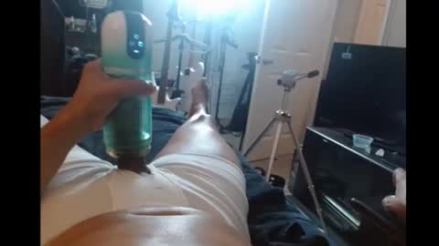 Dude 9x6 online show from 11/19/25, 07:03