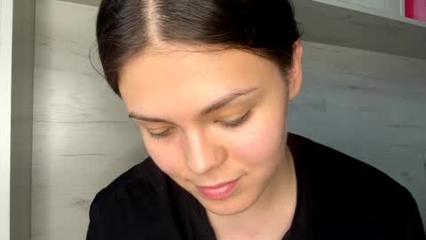 Mila online show from 05/07/26, 10:53