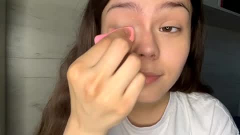 Mila online show from 05/12/26, 11:29