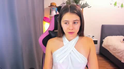  nude photos videos  online show from 12/27/24, 04:43