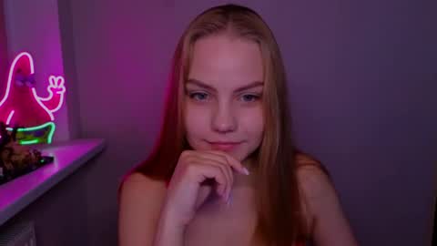 Jodie 3 returning TODAY online show from 06/04/26, 07:53