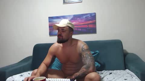 Tiberius online show from 09/26/25, 04:16