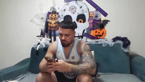 Tiberius online show from 10/28/25, 07:01