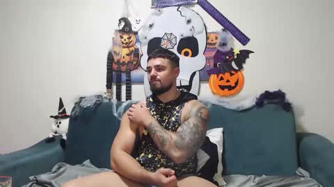 Tiberius online show from 11/04/25, 09:14