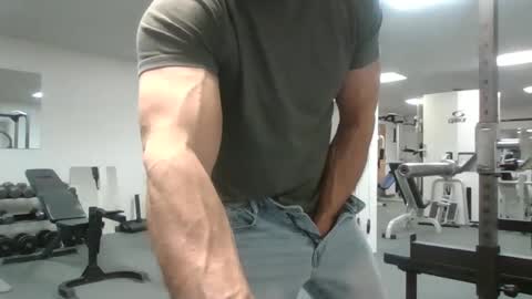 Snapshot of joe_smith5679 chatting on 11/28/25, 06:10 joe_smith5679 online show from 11/28/25, 06:10