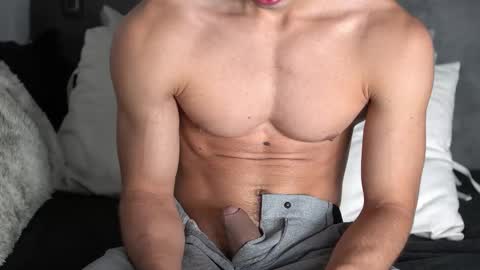 Snapshot of joe_steel1 chatting on 09/20/25, 06:31 joe_steel1 online show from 09/20/25, 06:31