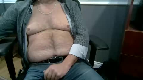 Snapshot of joebloe02 chatting on 10/02/25, 05:09 joebloe02 online show from 10/02/25, 05:09