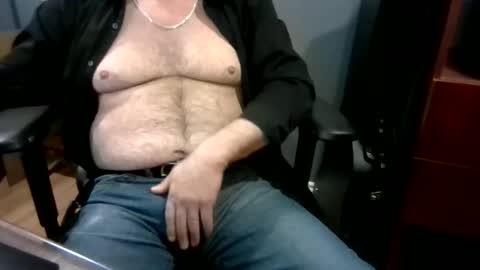 Snapshot of joebloe02 chatting on 02/25/26, 09:13 joebloe02 online show from 02/25/26, 09:13