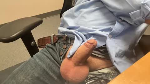 Snapshot of joekmerchant chatting on 09/26/25, 06:23 Joseph online show from 09/26/25, 06:23