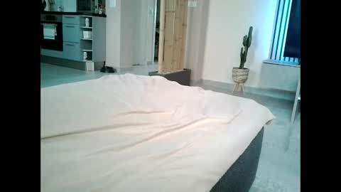 joel044 online show from 01/13/26, 01:27