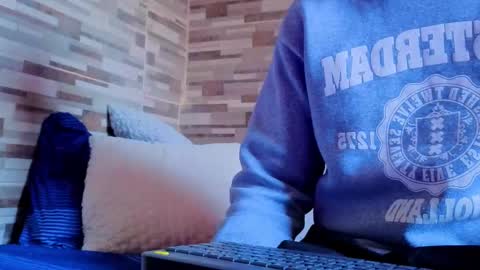 Snapshot of joel_callvil chatting on 03/29/26, 01:44 Joel Callvil online show from 03/29/26, 01:44