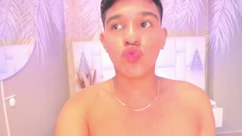 Snapshot of joel_tyler_ chatting on 11/25/25, 09:48 Joel online show from 11/25/25, 09:48