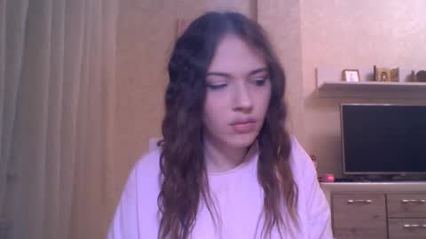 Jennifer online show from 01/09/26, 05:48