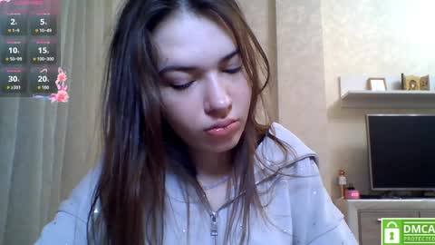 Jennifer online show from 03/31/26, 07:03