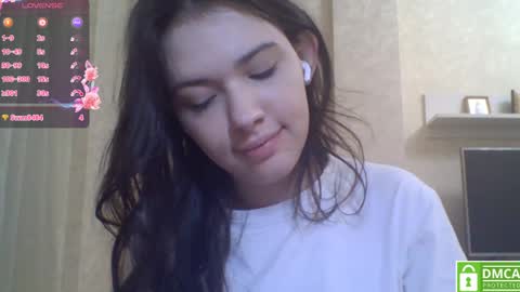 Jennifer online show from 05/25/26, 06:36
