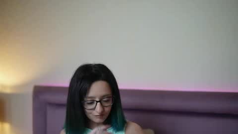  Joelle  online show from 05/28/26, 09:12