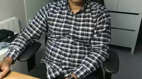 joeshades21 online show from 01/21/25, 03:21