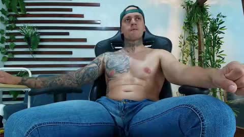     online show from 09/25/25, 06:39