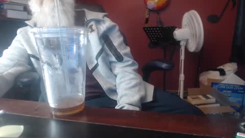 joeyzzz1 online show from 04/17/26, 06:11