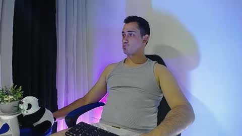 Jofiel de Angelis online show from 04/06/26, 01:25