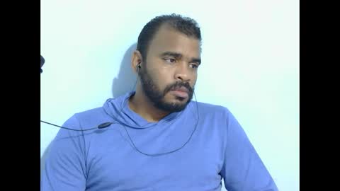 johan2222222222 online show from 10/12/25, 04:00