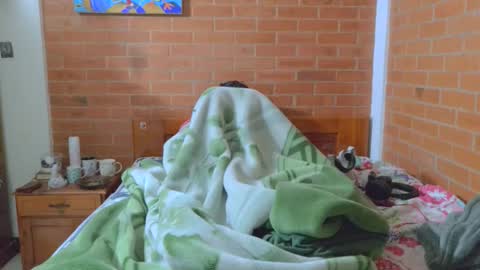 johan70nsexy online show from 03/12/26, 04:18