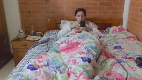 johan70nsexy online show from 03/25/26, 08:31