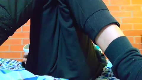 johan70nsexy online show from 06/17/26, 05:36