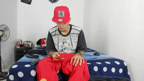 Snapshot of johan_and_antonella chatting on 01/09/25, 08:55 johan_and_antonella online show from 01/09/25, 08:55