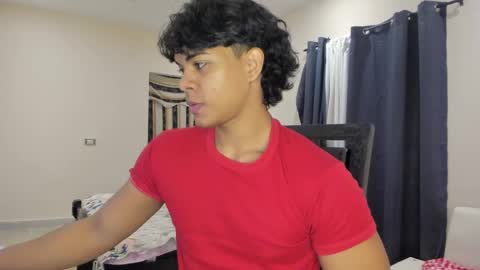 Snapshot of johan_beley_7k chatting on 02/12/25, 02:43 Johan Beley online show from 02/12/25, 02:43