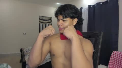 Snapshot of johan_beley_7k chatting on 02/20/25, 02:24 Johan Beley online show from 02/20/25, 02:24