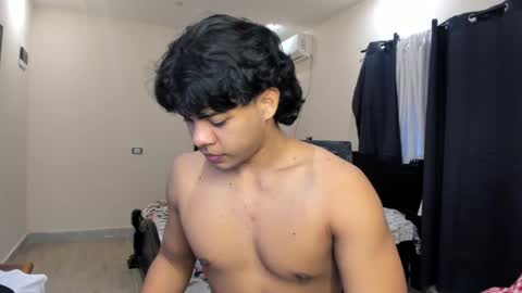 Snapshot of johan_beley_7k chatting on 03/11/25, 02:29 Johan Beley online show from 03/11/25, 02:29