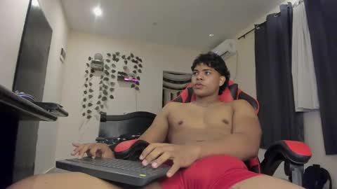 Snapshot of johan_beley_7k chatting on 09/30/25, 02:33 Johan Beley online show from 09/30/25, 02:33