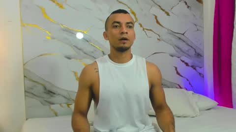 johan online show from 10/07/25, 01:47