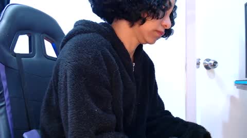 Johana Carri online show from 04/12/26, 06:02