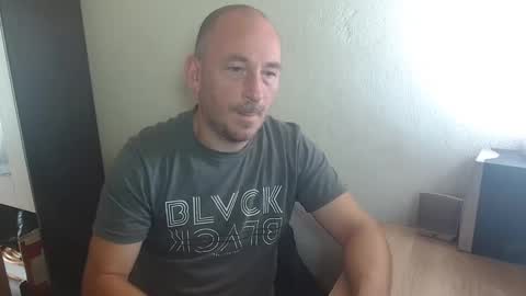 Johan online show from 09/30/25, 10:42