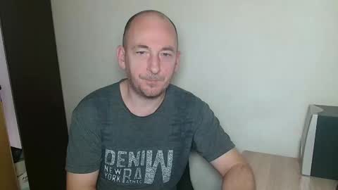 Johan online show from 12/22/25, 10:23