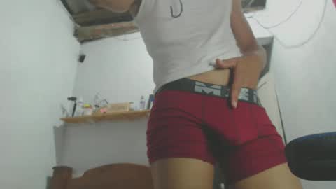 johantorres19 online show from 01/07/25, 09:50