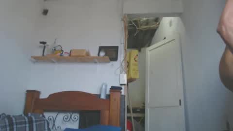 johantorres19 online show from 01/16/25, 05:33