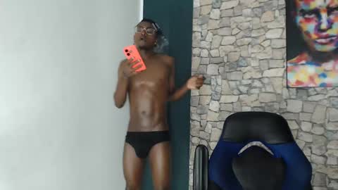 Snapshot of johanxxhot chatting on 01/15/25, 07:59 johanxxhot online show from 01/15/25, 07:59