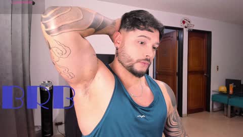 Snapshot of johatsu chatting on 01/24/25, 09:47 King - online show from 01/24/25, 09:47