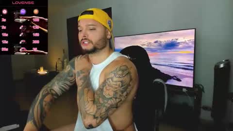 Snapshot of johatsu chatting on 10/14/25, 09:26 King - online show from 10/14/25, 09:26