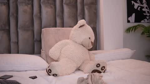 Snapshot of john_king29 chatting on 01/09/25, 01:29 john online show from 01/09/25, 01:29