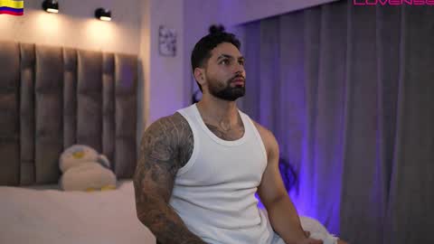 john online show from 03/25/26, 12:27