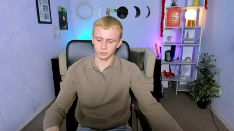 John online show from 04/12/26, 09:14