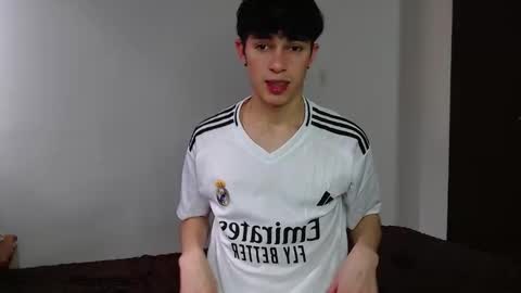 Snapshot of john_vichenso chatting on 09/26/25, 09:08 John Vichenso online show from 09/26/25, 09:08