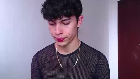 Snapshot of john_vichenso chatting on 09/30/25, 09:09 John Vichenso online show from 09/30/25, 09:09