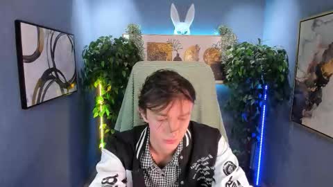 John online show from 01/14/26, 01:17