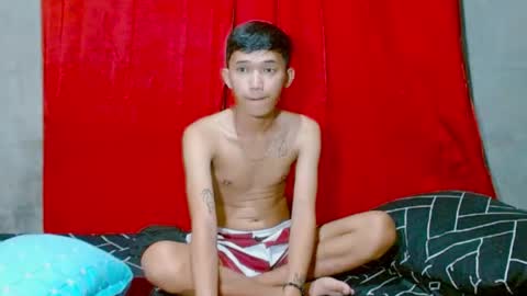 Snapshot of john_zacharyxx chatting on 04/01/26, 04:57 JohnXxx online show from 04/01/26, 04:57