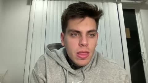 Snapshot of johnafterdark chatting on 12/02/24, 03:58 JAXX online show from 12/02/24, 03:58